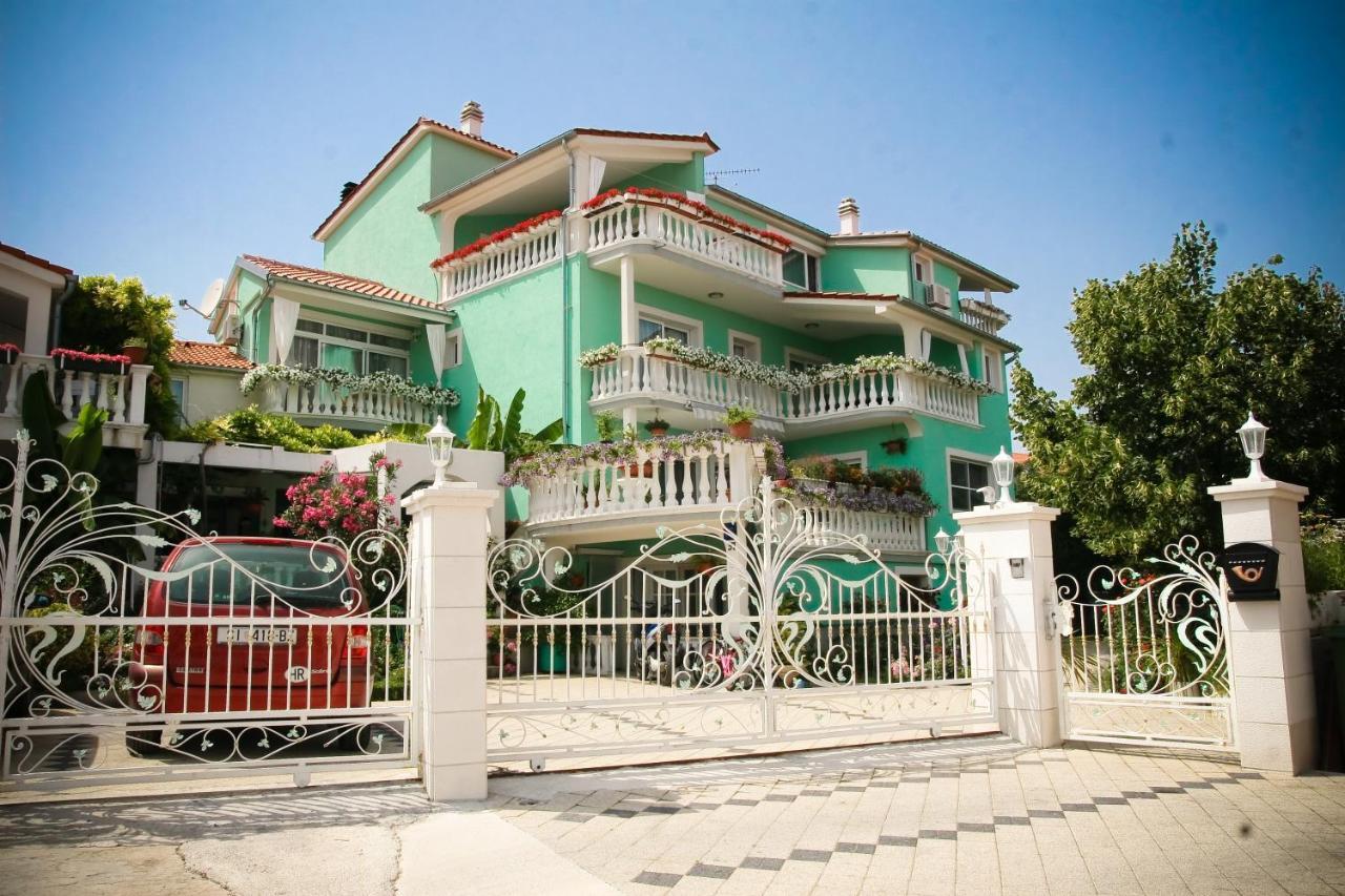 Apartments Katarine Zrinske Vodice Kültér fotó