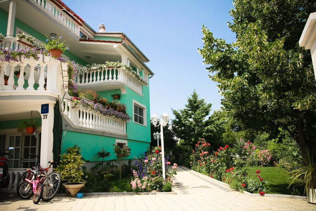 Apartments Katarine Zrinske Vodice Kültér fotó
