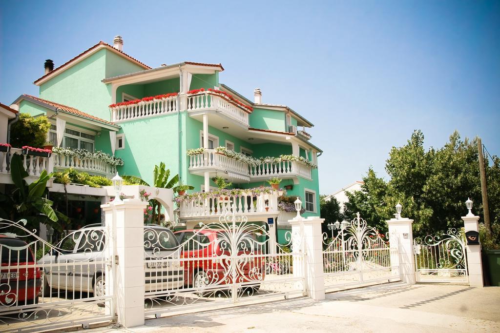 Apartments Katarine Zrinske Vodice Kültér fotó